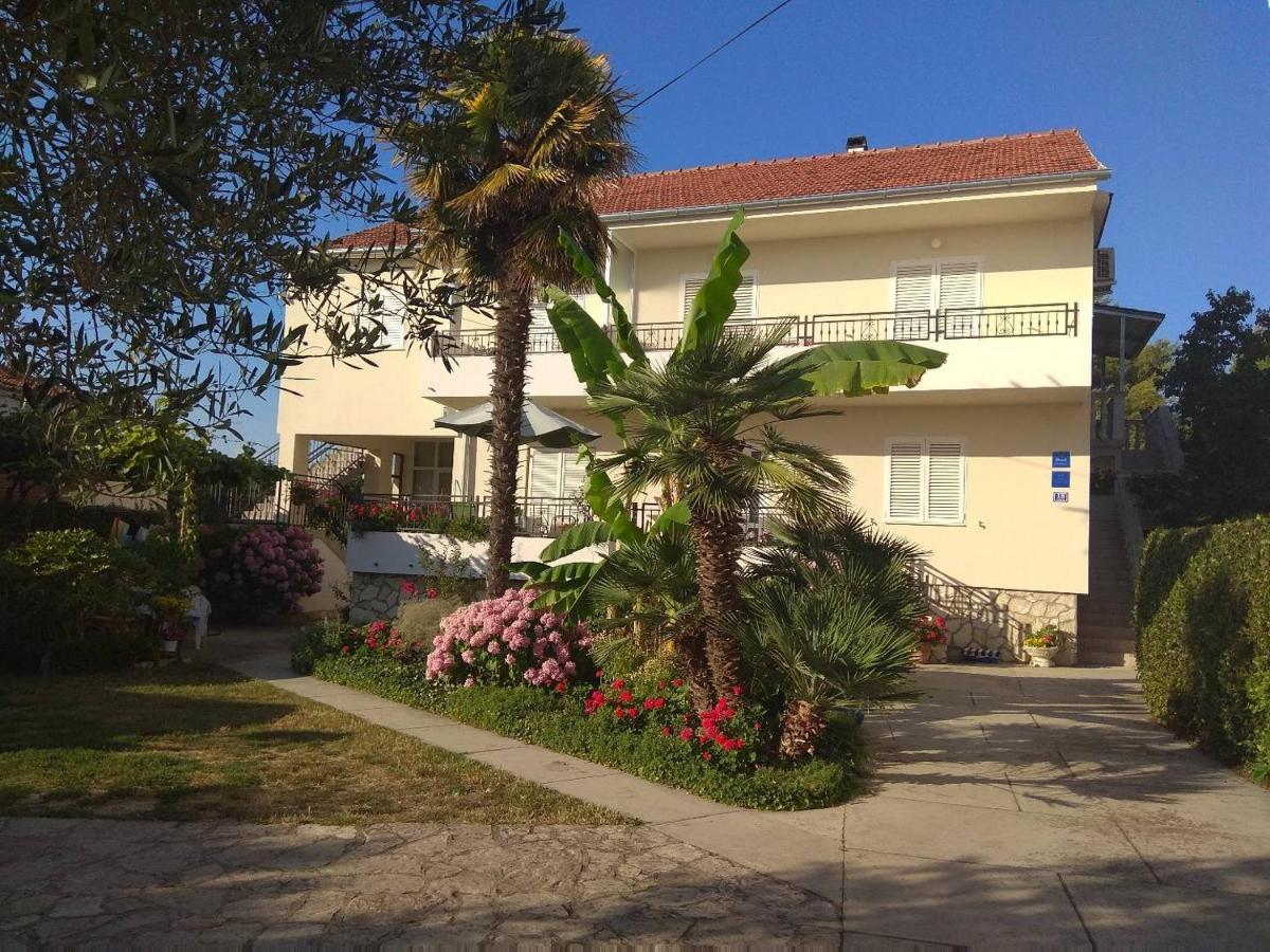 Studio Apartmani Krstina Sukošan Extérieur photo